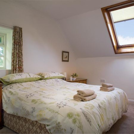 Garden Cottage Newcastle Emlyn Exteriör bild